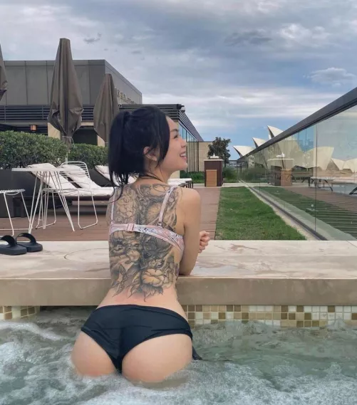 Will you cum on my back? by jasonastro