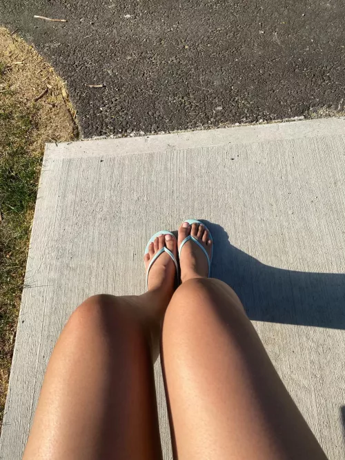 Will you kiss my feet after our walk🥰 by aqwa_audra