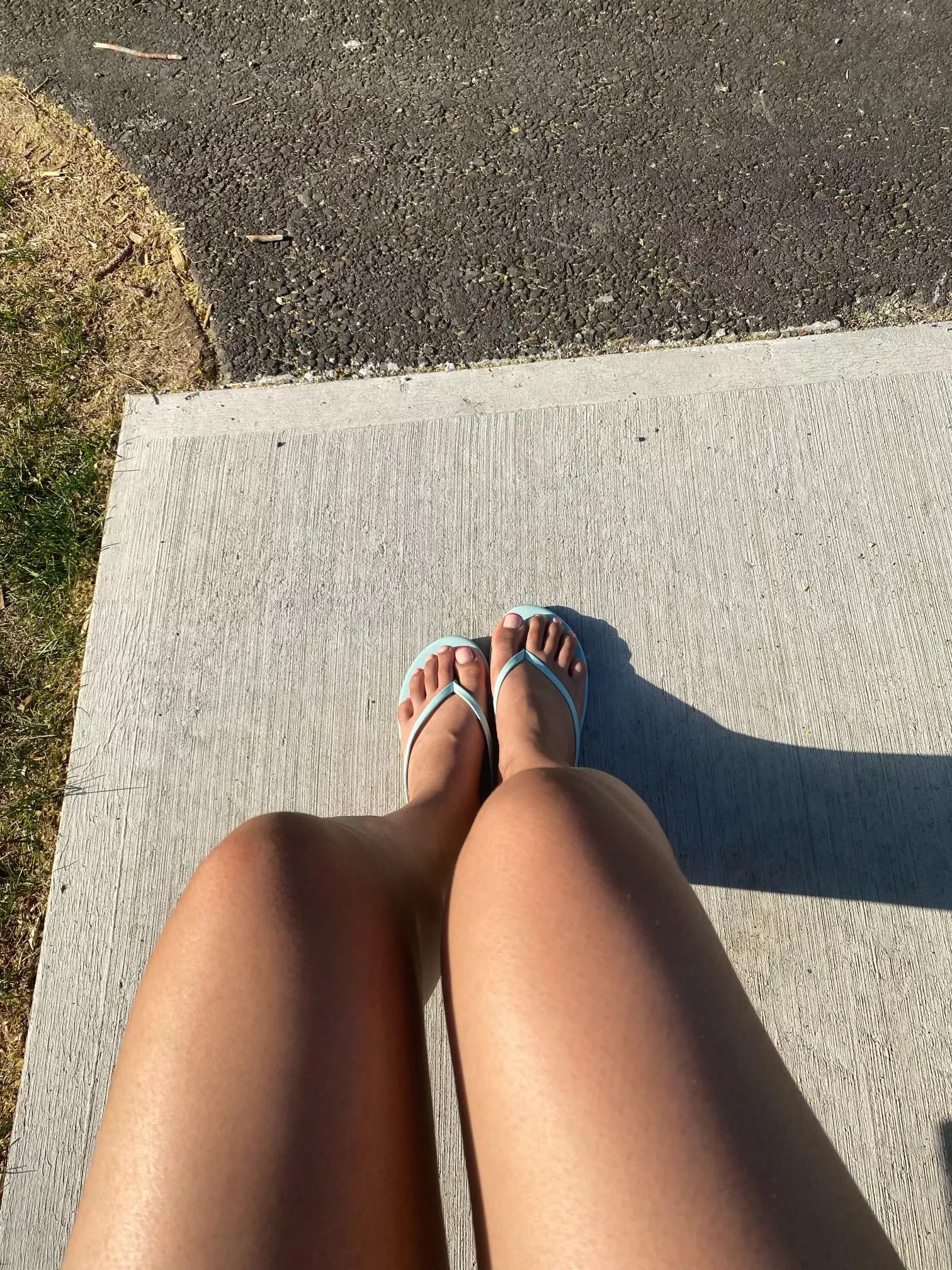 Will you kiss my feet after our walk🥰 posted by aqwa_audra