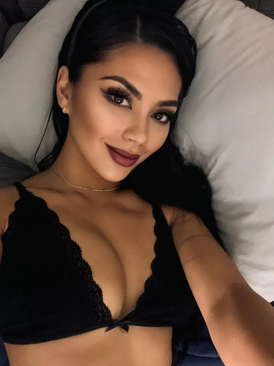 Will you sleep with me? posted by ValentinaAsia