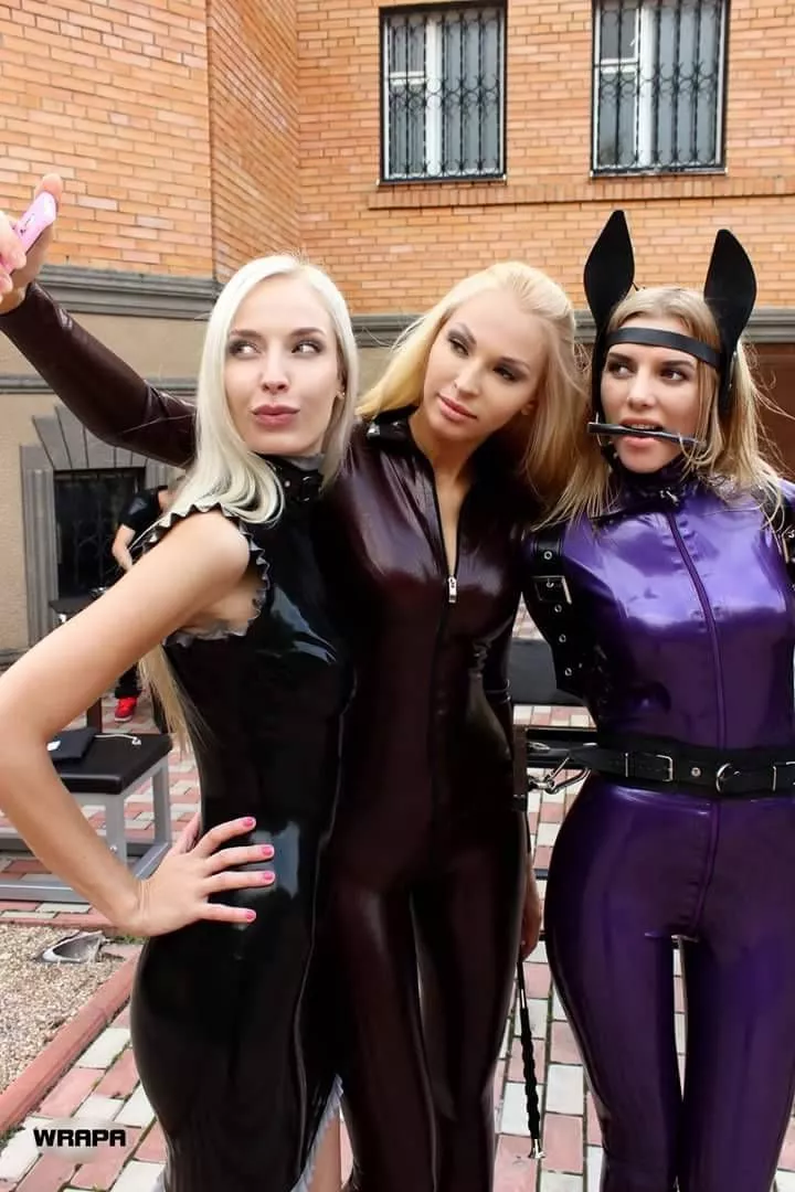 Wish I could be someone's shiny pony posted by 54687y