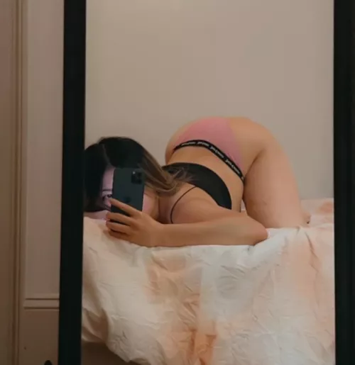 Wish I was getting back shots right now 💗 by LaylaTheGoddess