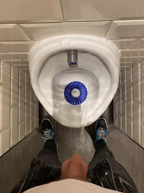 Wish I was pissing somewhere else by camuk8