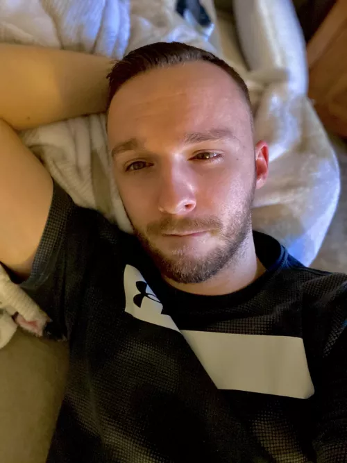 Wishing everyone a good night and an amazing weekend by Mr-Spaz