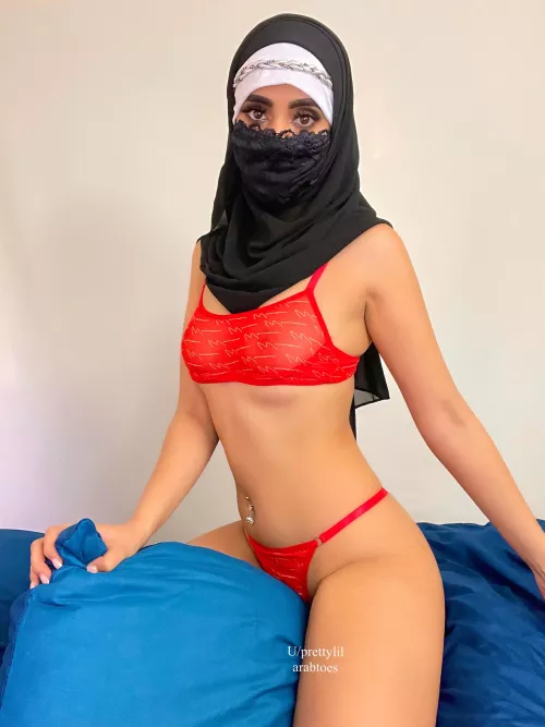 Wishing I could ride your face instead ;) by prettylilarabtoes