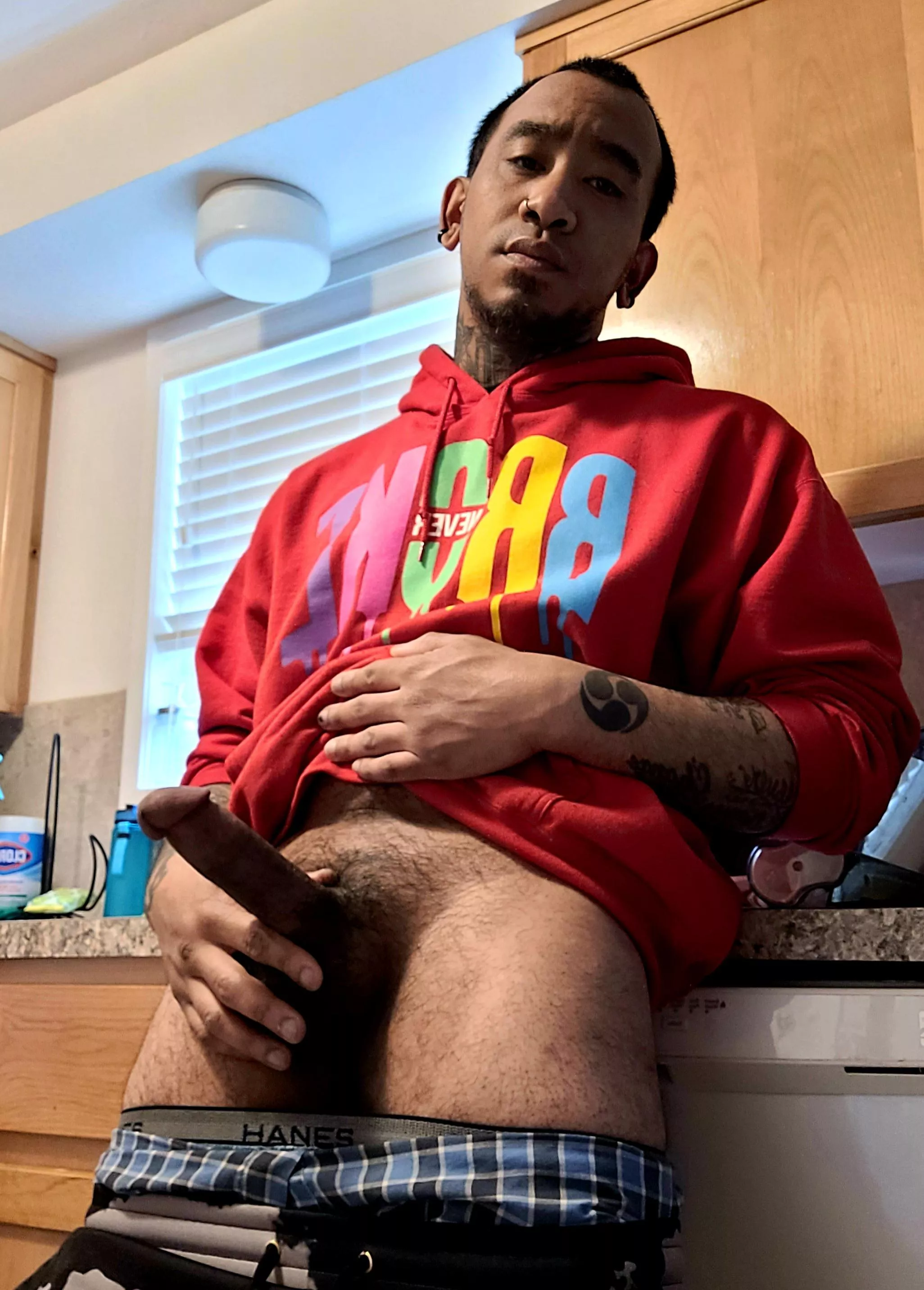 wishing I had someone to help 😋 posted by Drboogie182