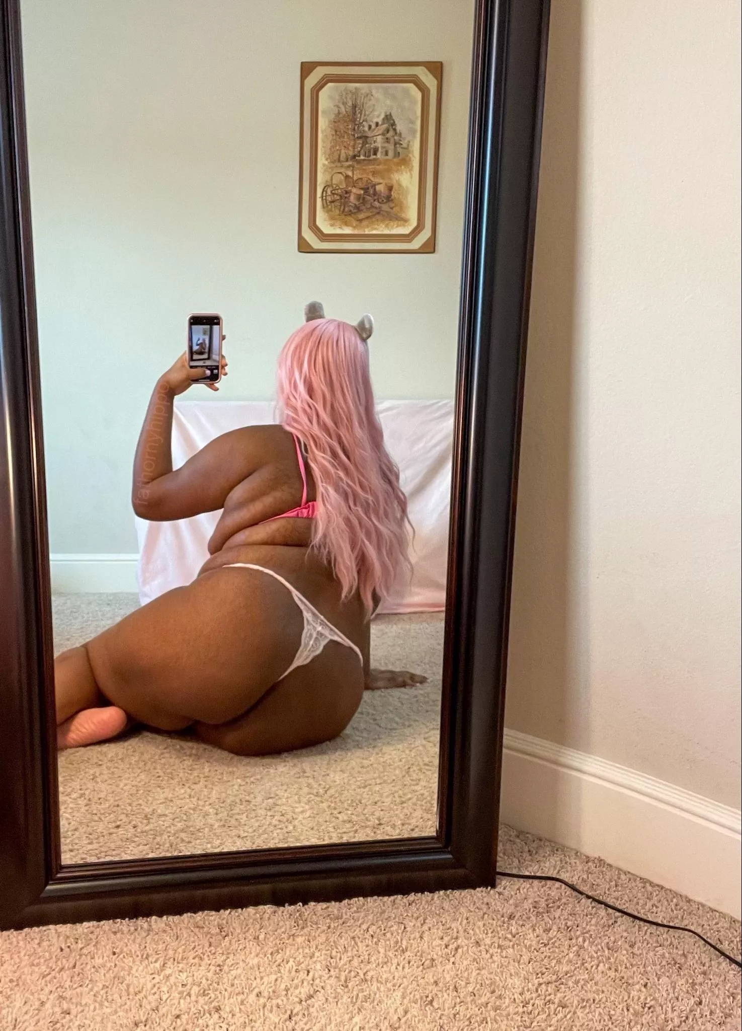 Wishing my booty was being pounded! posted by fathornyhippo