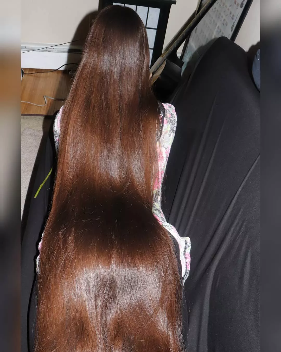 Wishing you all a shiny day! ✨ posted by Pangolin_Happy