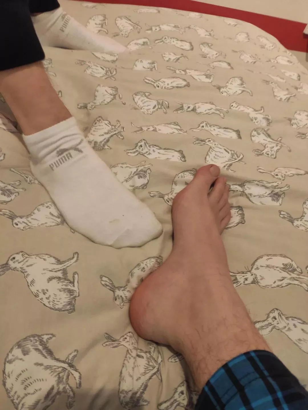 with a friend💕 posted by Erikk_08