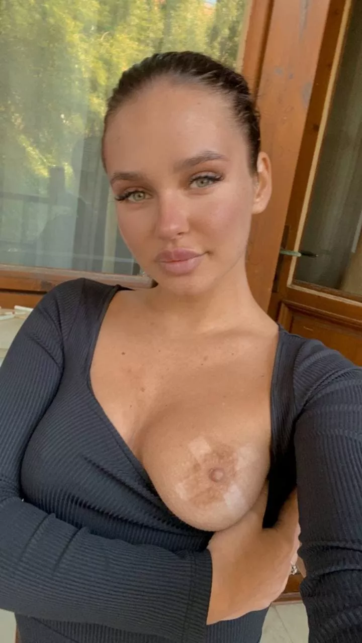 With tan posted by Visual_Season_5926