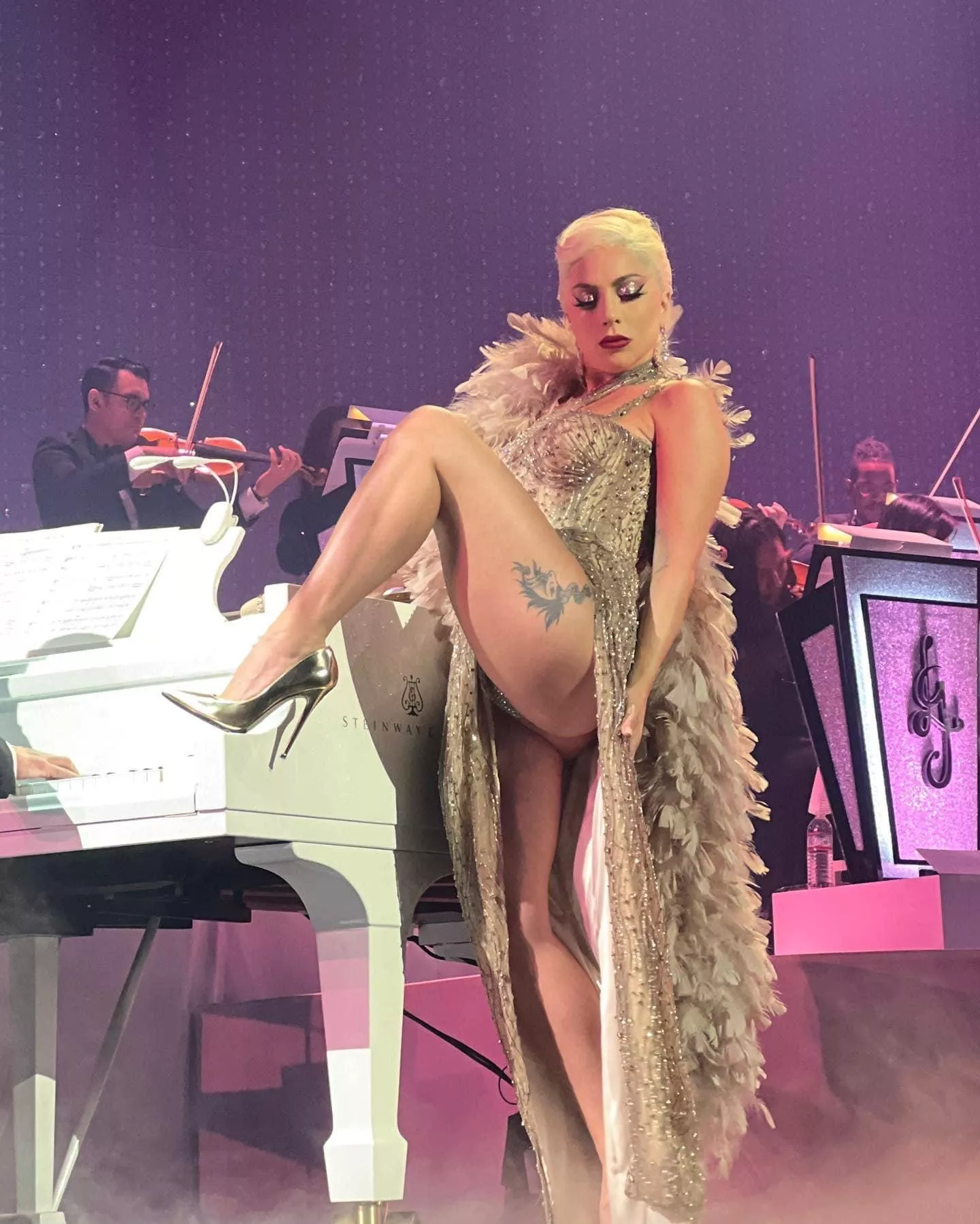 With the high leg posted by Veyron1234