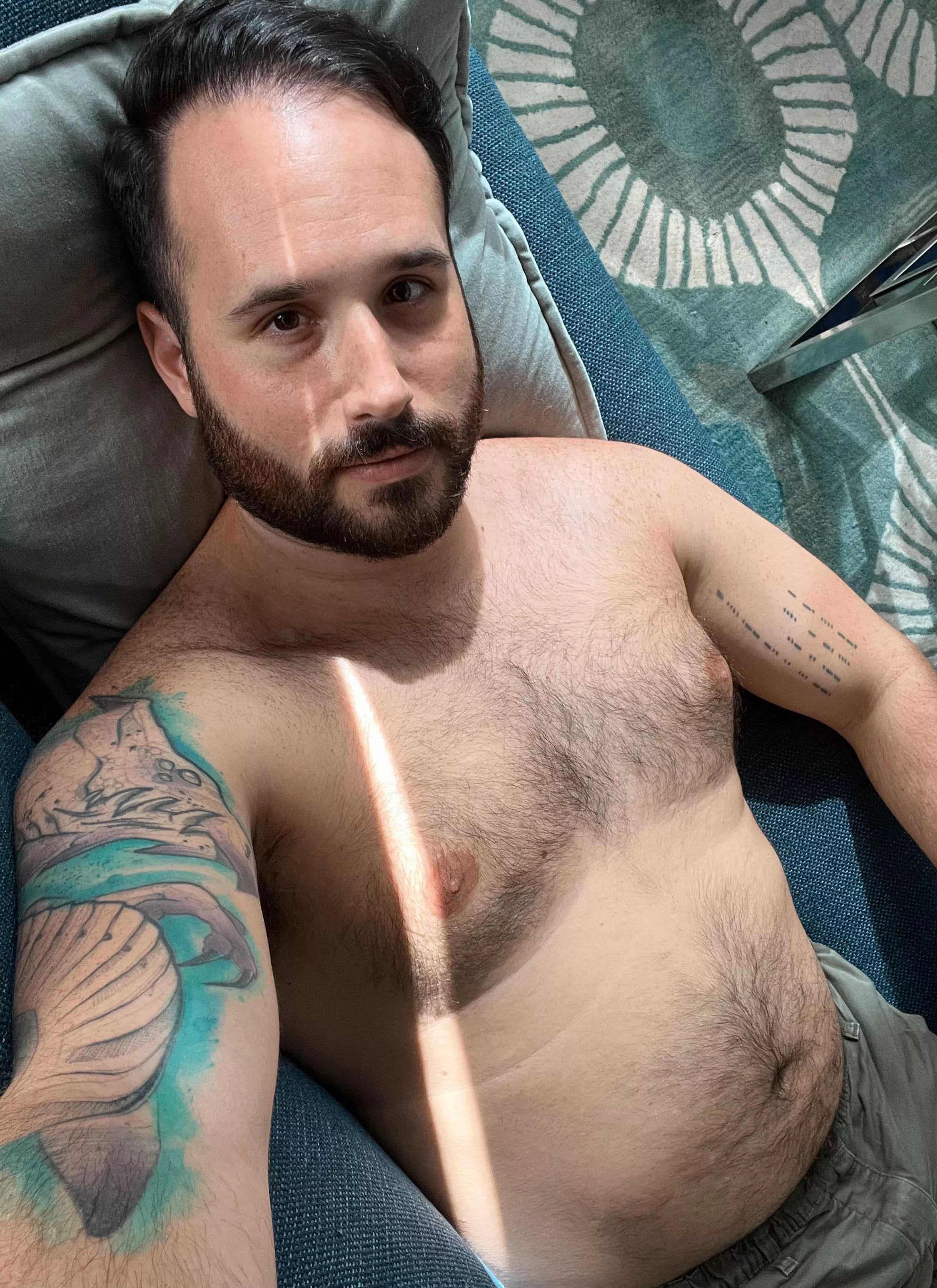 Woke up from a nap to some good lighting. 😴 posted by ACORGIORGY