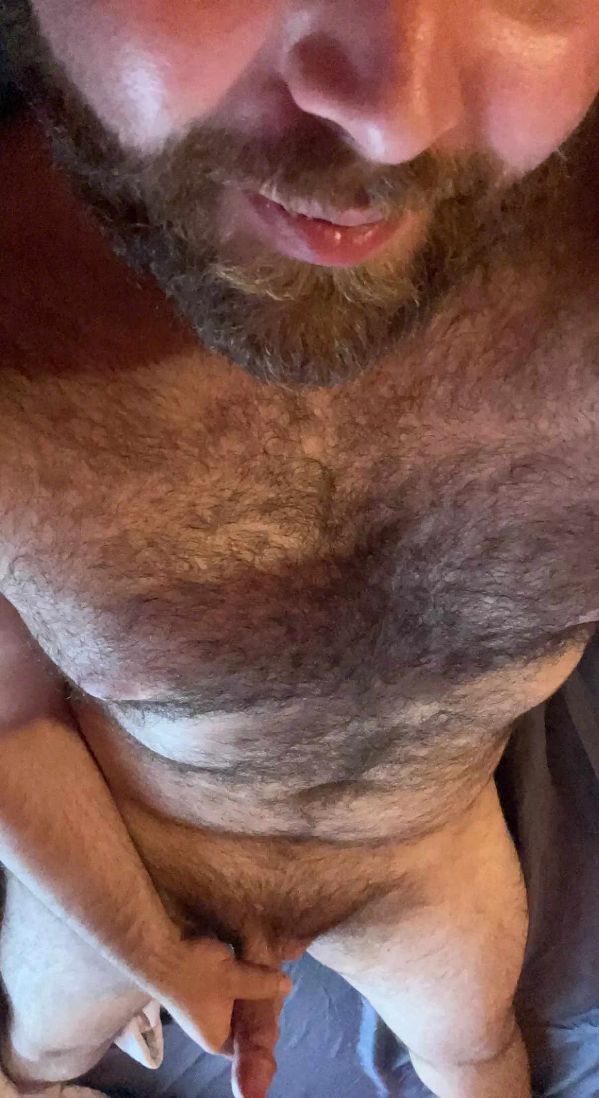 Woke up horny😜 posted by Bgroff288