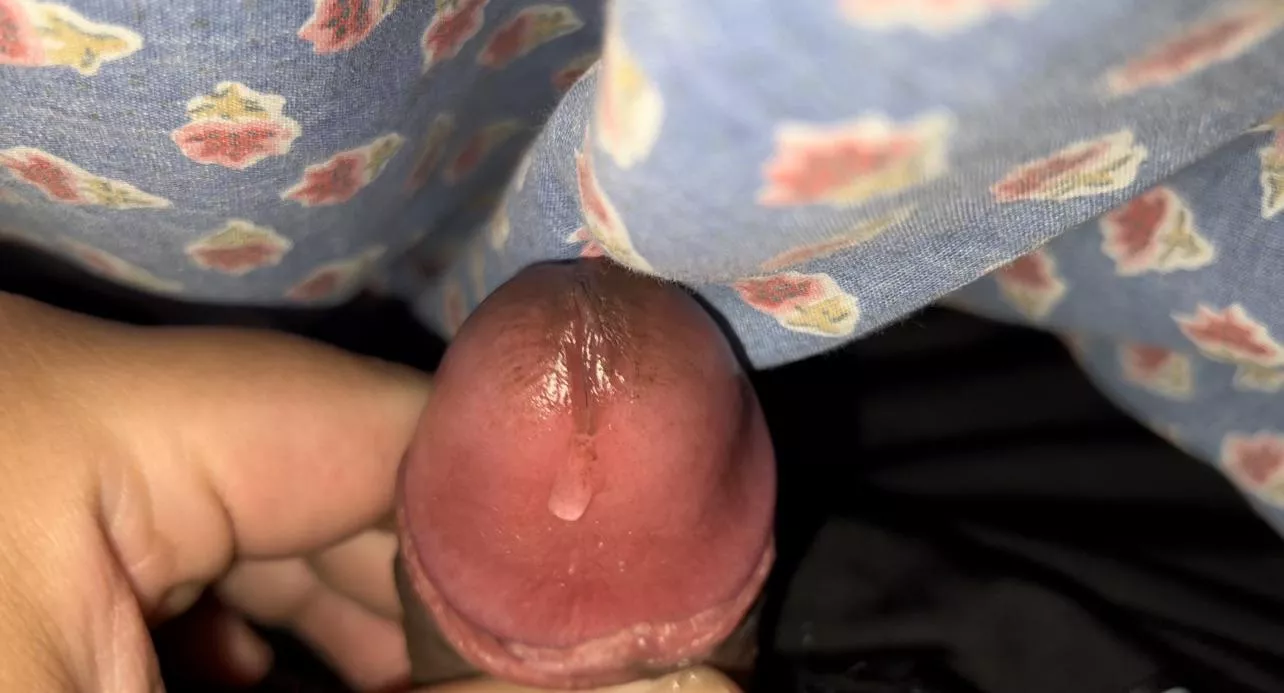 Woke up to a minor leak. Keep leaking so much rn posted by A_SliceOfBread870