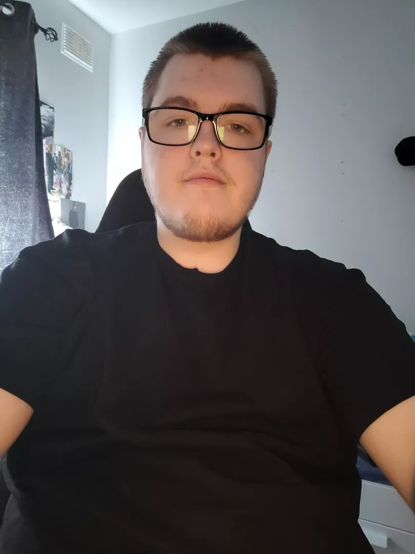 woke up. took a shower and now I'm listening to the killers. today is going to be a good day! Happy Saturday! (20M) posted by MisterGamerMan