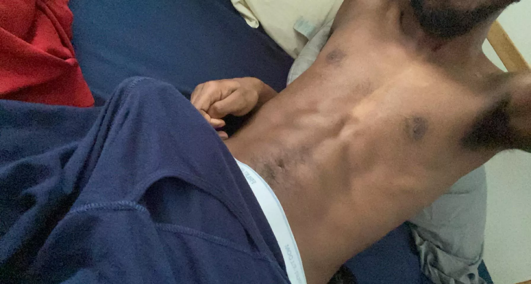 Woke up with some morning bulge posted by wtyr21