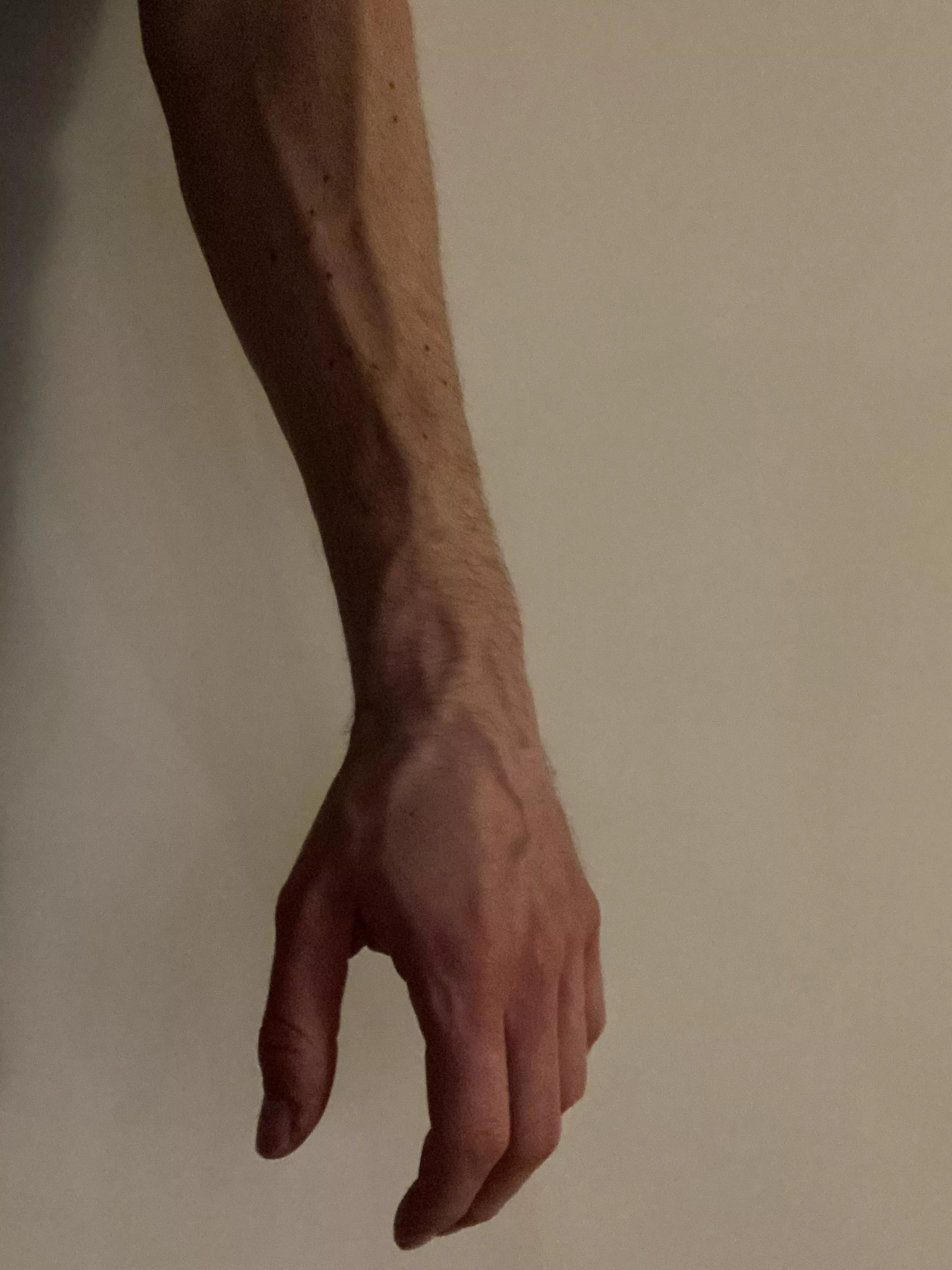 Wonder if anyone see this? posted by DirtyBigHands