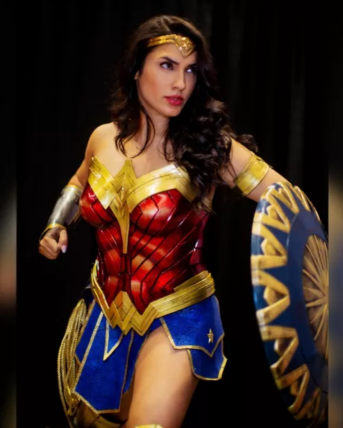 Wonder Woman by Lis.Wonder by Supercosplaylover