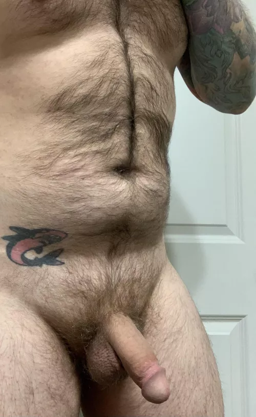 Wondering if I fit in heer.. ? by eggargreet