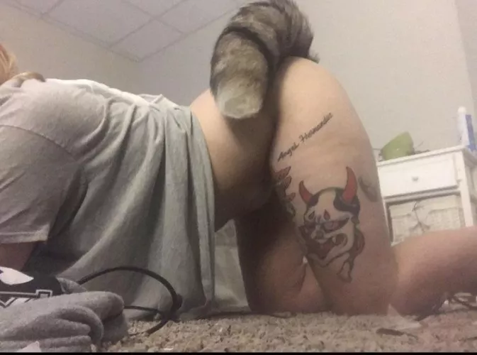 Woof by Hiyoriiii56_57