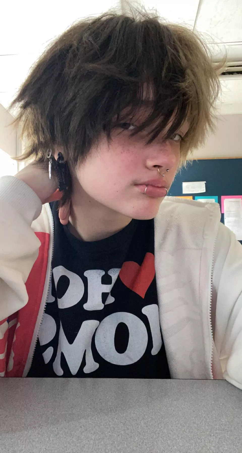 woof posted by tthanatophobiia