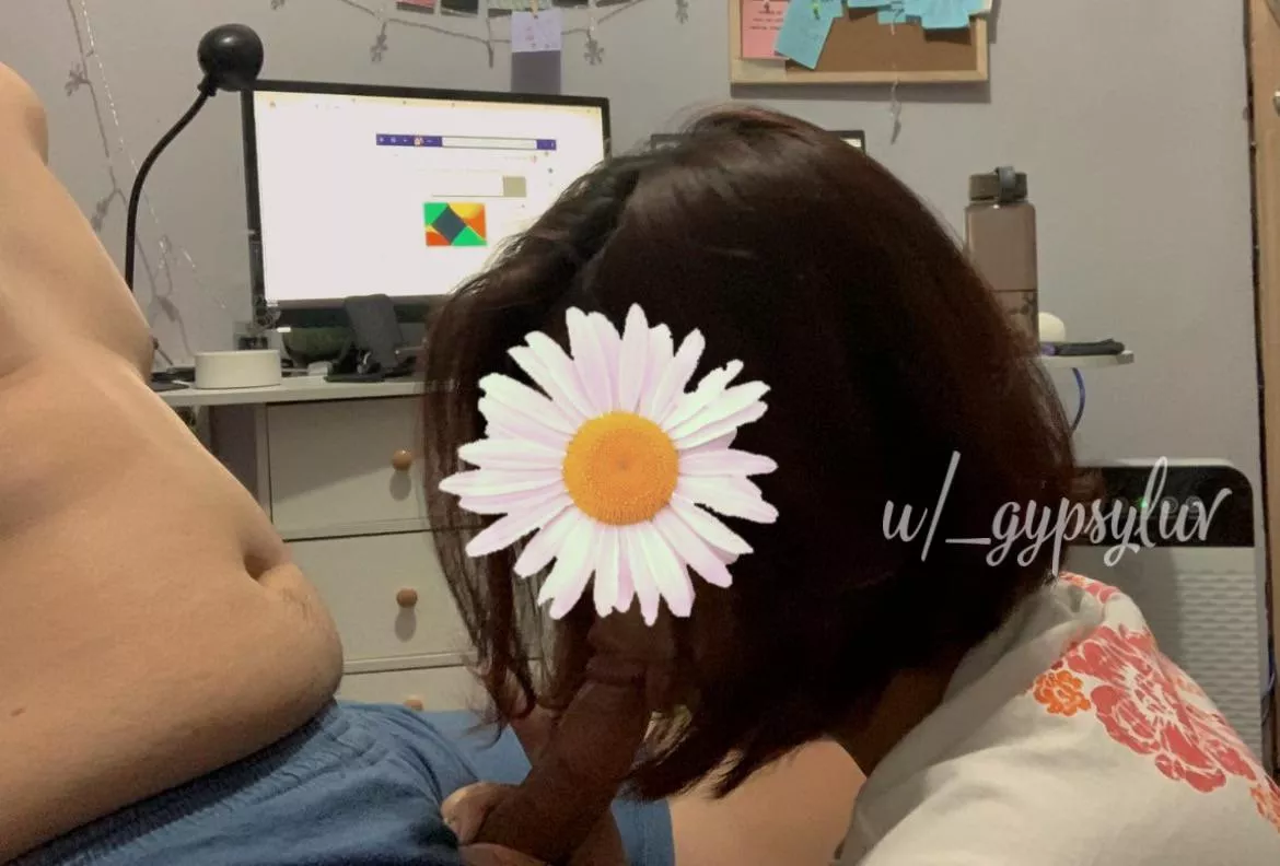 Work (f)rom home perks posted by _gypsyluv