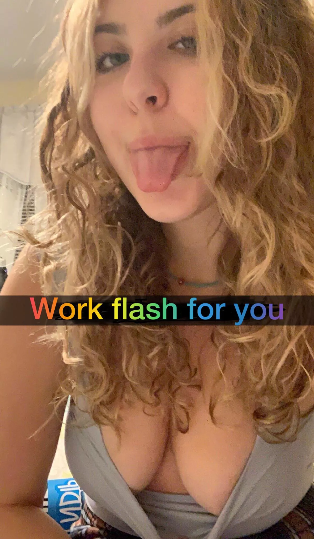 Work with no underwear is way more fun. Happy Monday x posted by alt_Liz