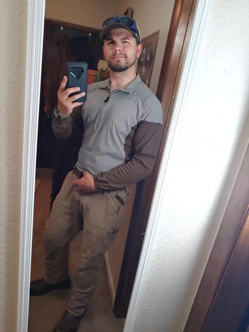 Working hard or hardly working? by Cascadianwild