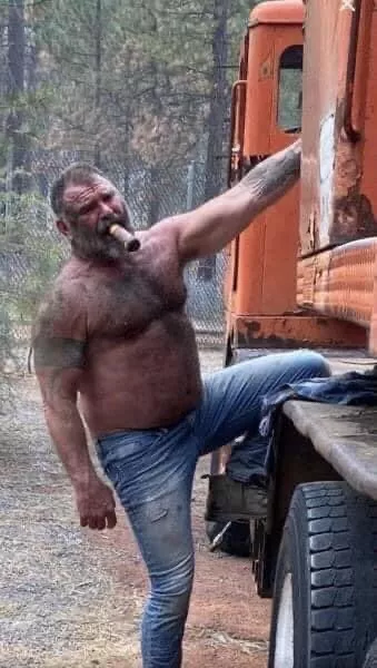 Working Man posted by AlfFanFiction