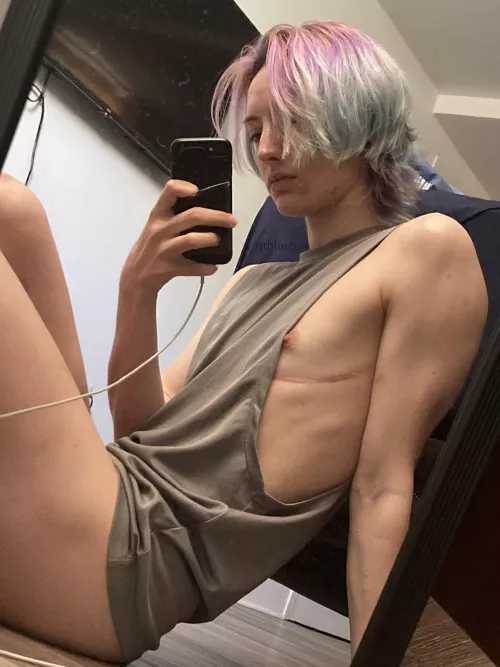 Working out makes me wanna get fucked by qtblueboy