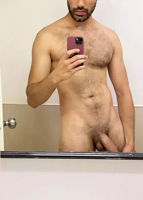workouts make [m] e so horny and hard! by ph0ne_s3x