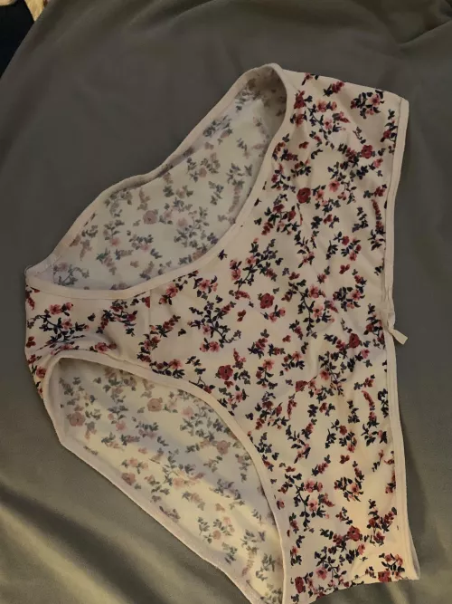 Worn and heavily scented! Hit me up!! by pixiedust8921