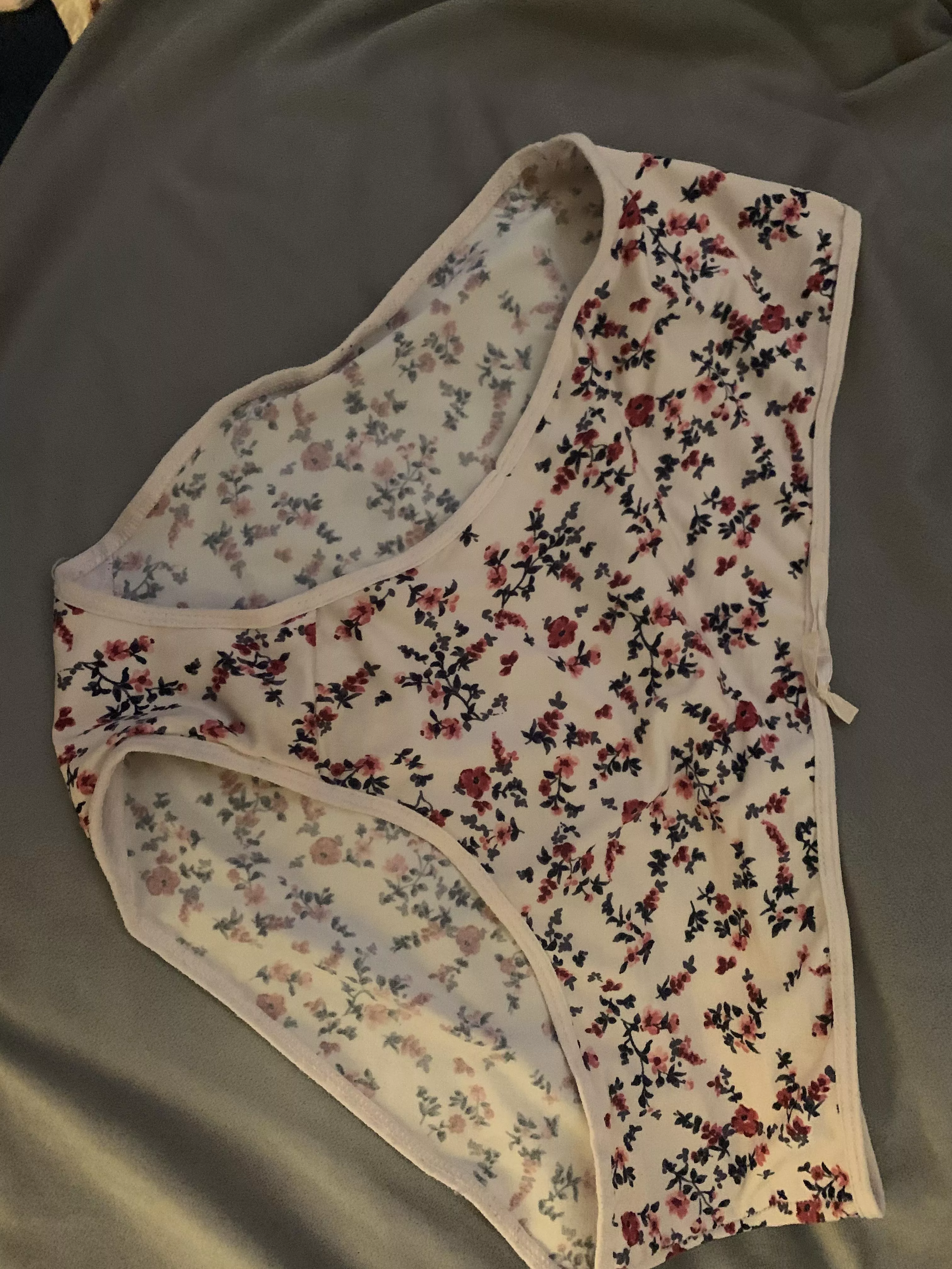 Worn and heavily scented! Hit me up!! posted by pixiedust8921