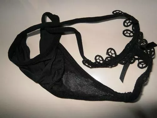 Worn for 3 days. came in 6 times squirted 3! wow these are just full of cum! a nice ass smell too. my ass swallows these! [f] posted by PlumpPrincessxx