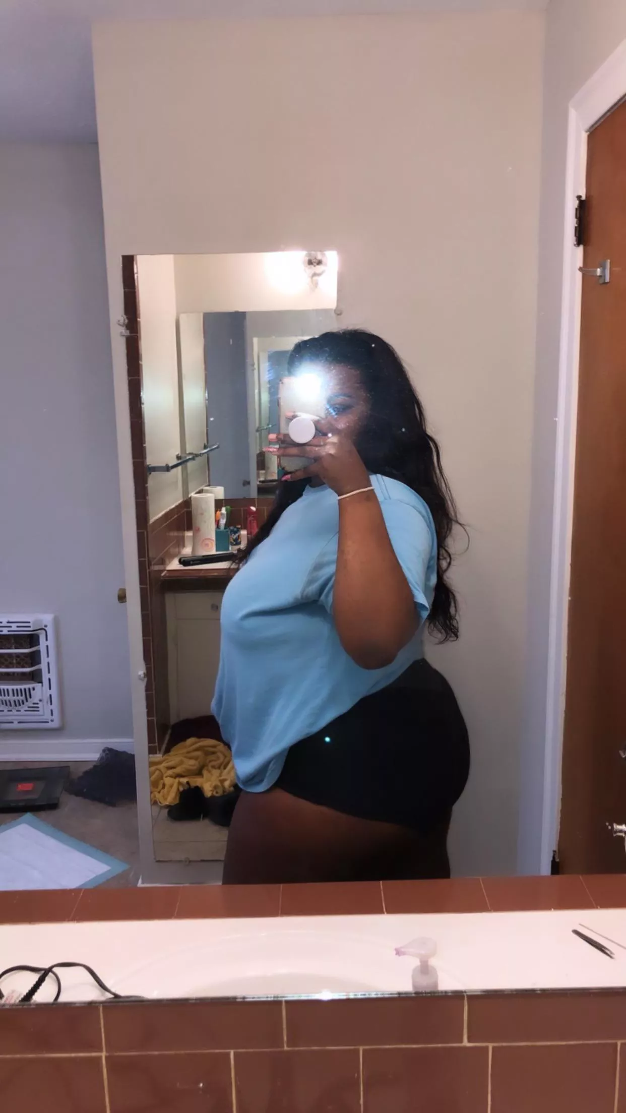 worship every inch [domme] posted by zarthaabrat