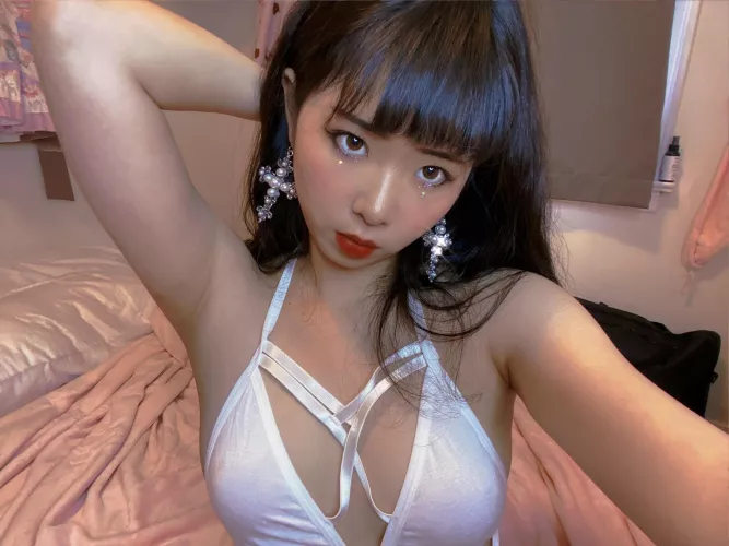 worship me by lunschwarz