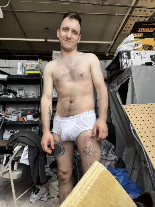 Worshop 😏 by vlad_chi_art