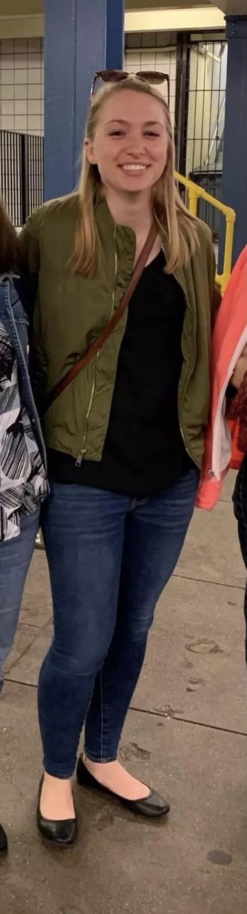 Would anyone fuck her? Kik Jackeffrain by vladorloff