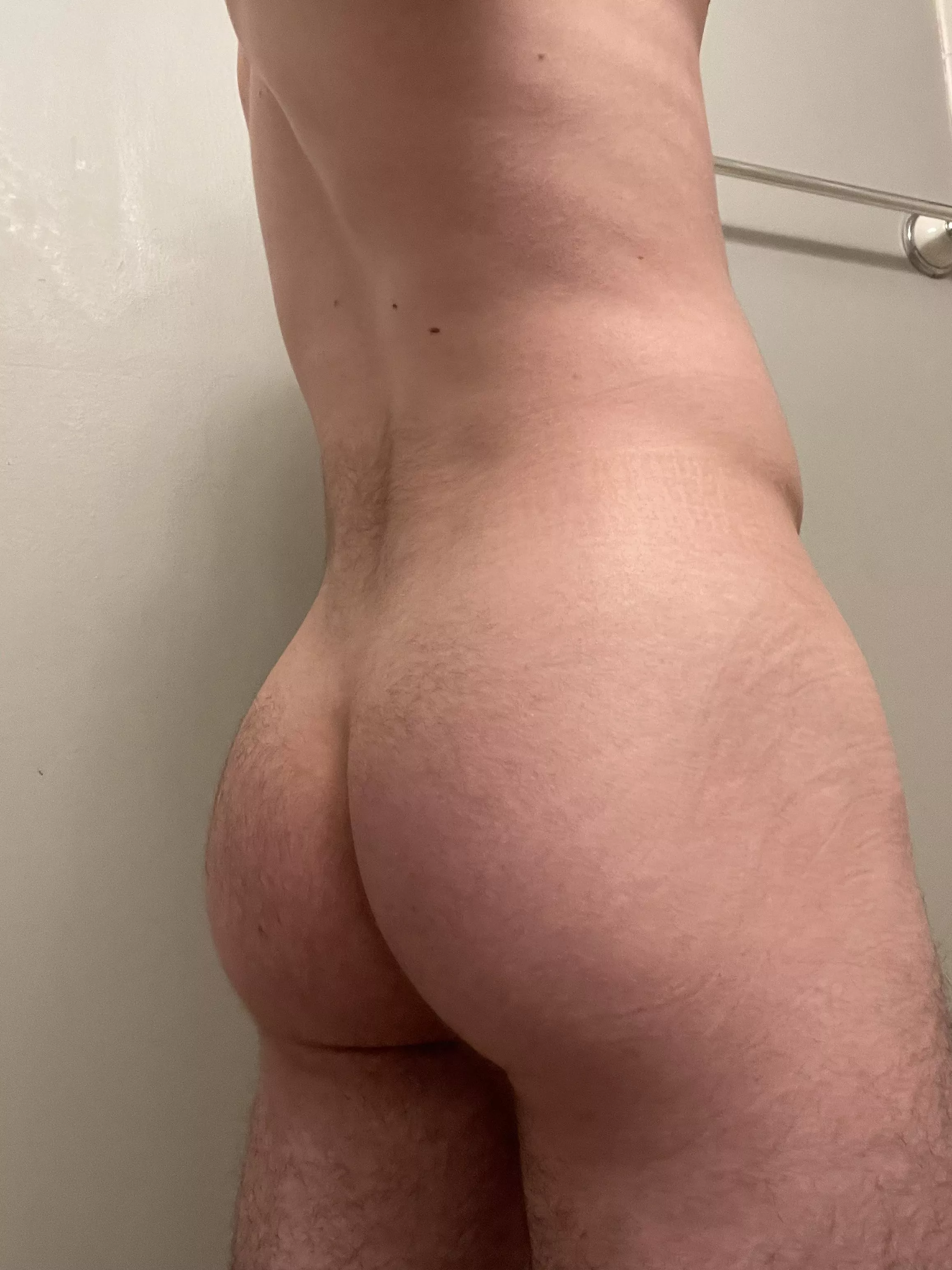 Would anyone here have fun with my ass? posted by MaxPriceOF