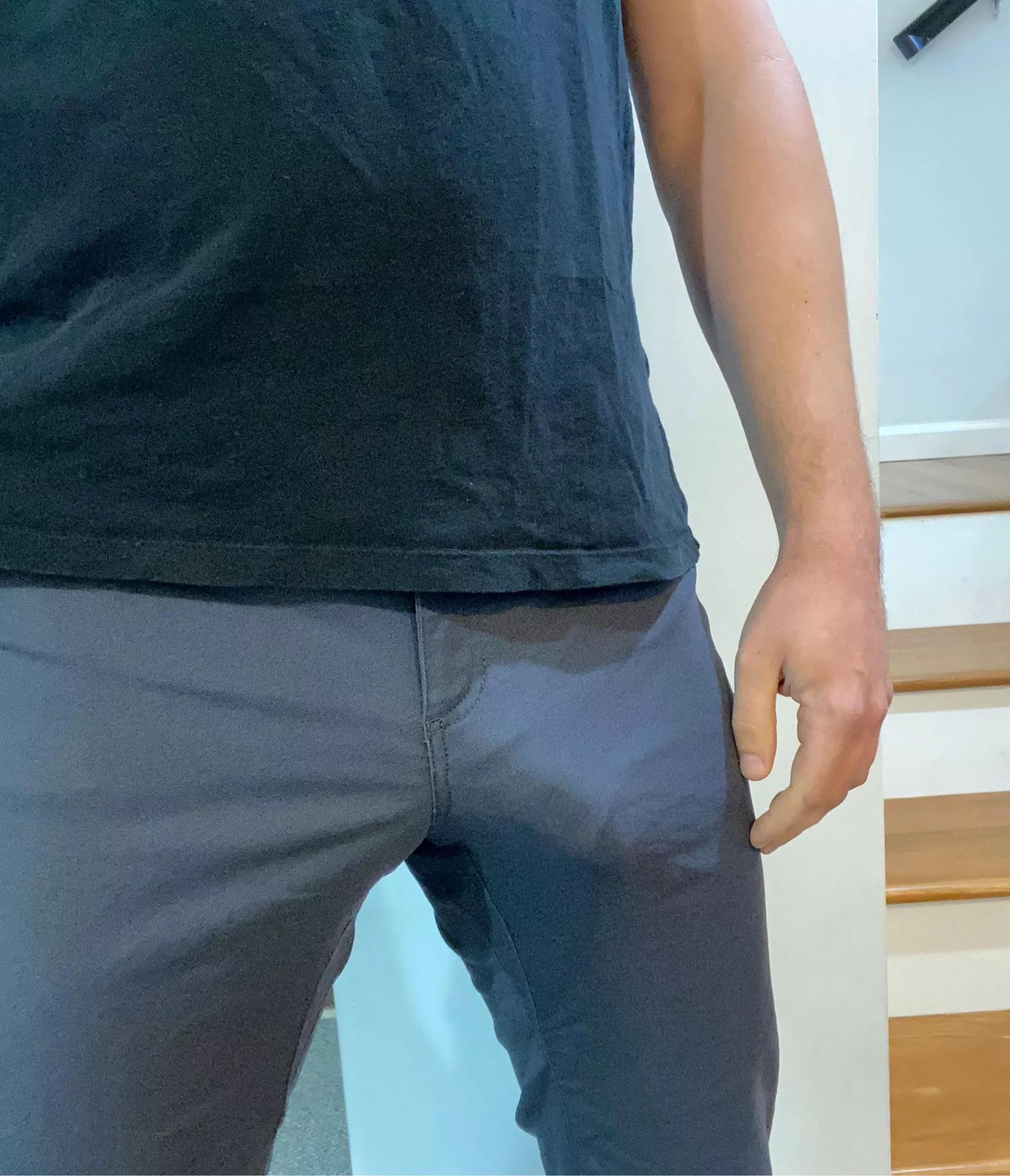 Would I distract you at the office? DMs open. posted by perrrks