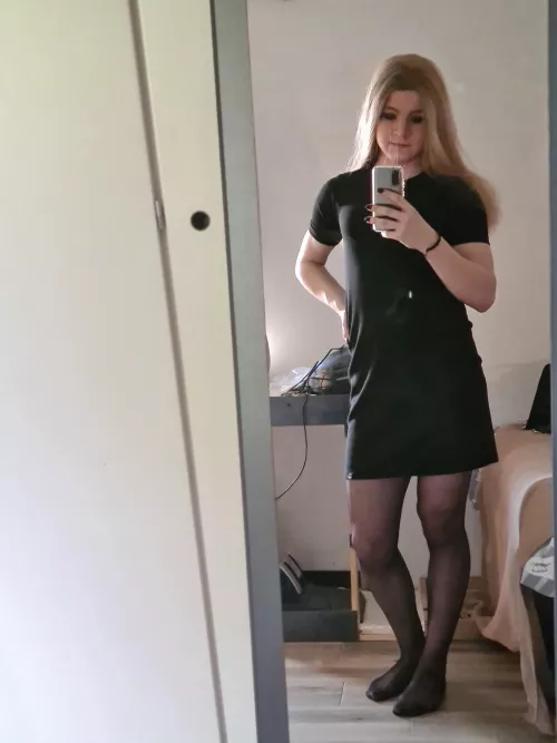 Would I pass as a girl? by Vivid-Department-974