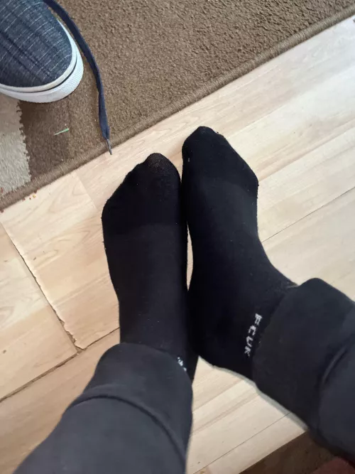 Would love myself a foot slave right now 😔 by AwayKaleidoscope8010