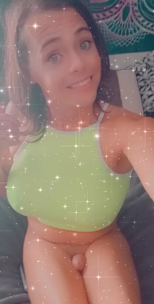 would love some trans friends to play with 👭🌈 by AustiAllDay