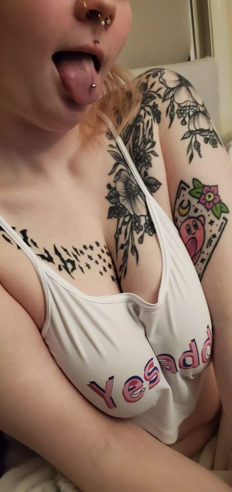 Would love to give you a lick. posted by kqvfgwac