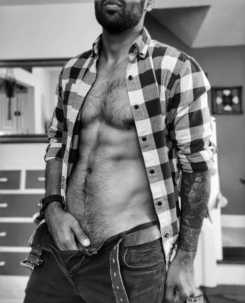 Would much rather feel your hands on me by _thelonious_01