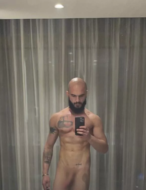 Would u hit on me? posted by albish