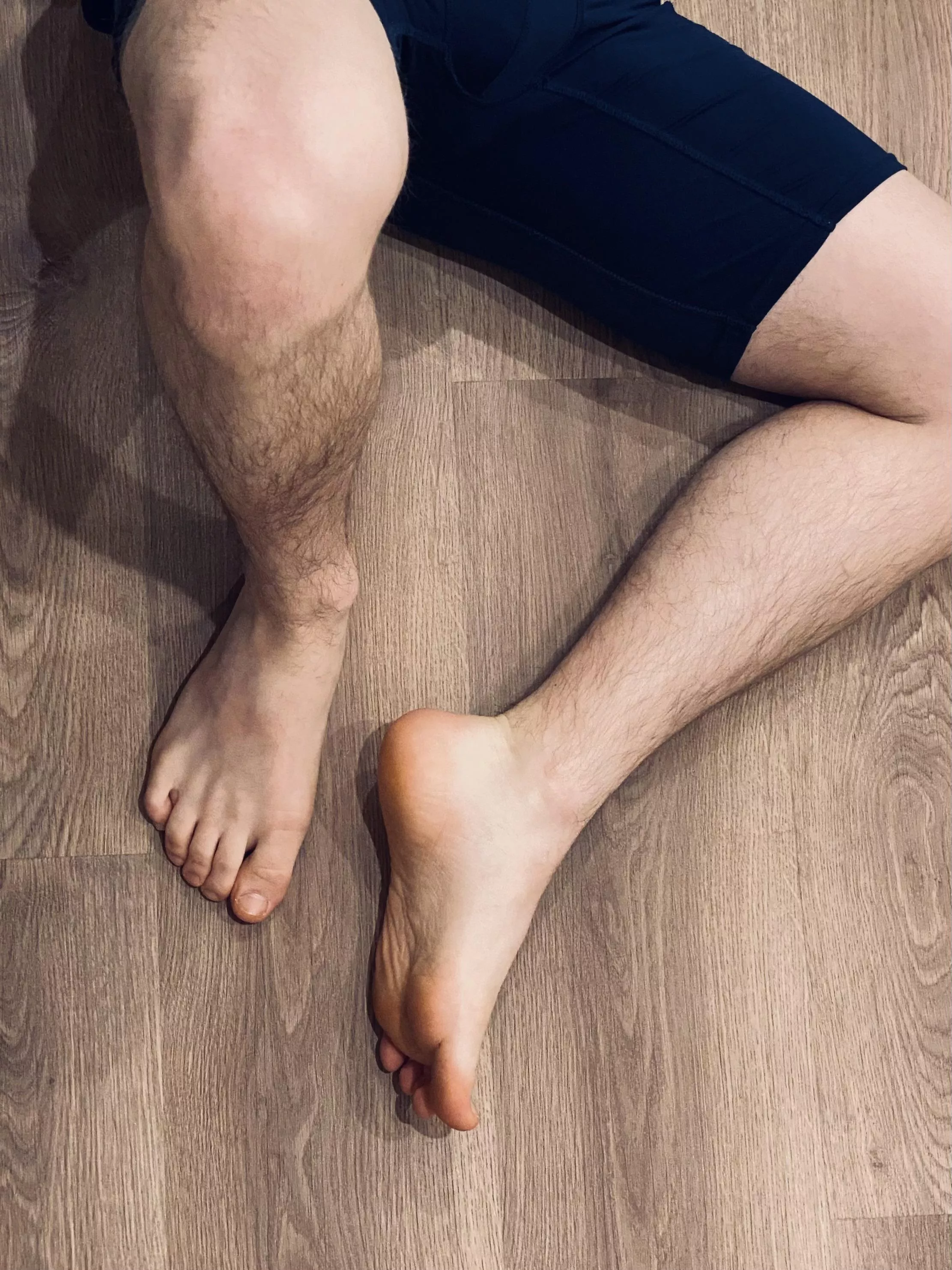 Would u rub these toes? posted by andysfeet