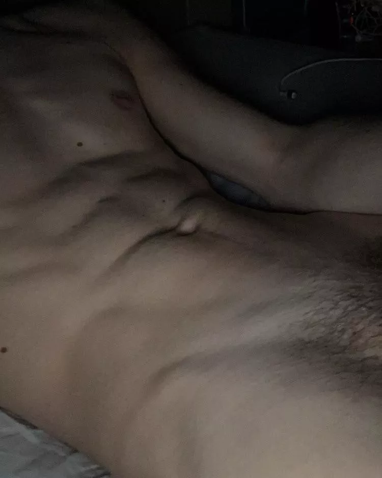 would u sleep on me? posted by Mathias71010