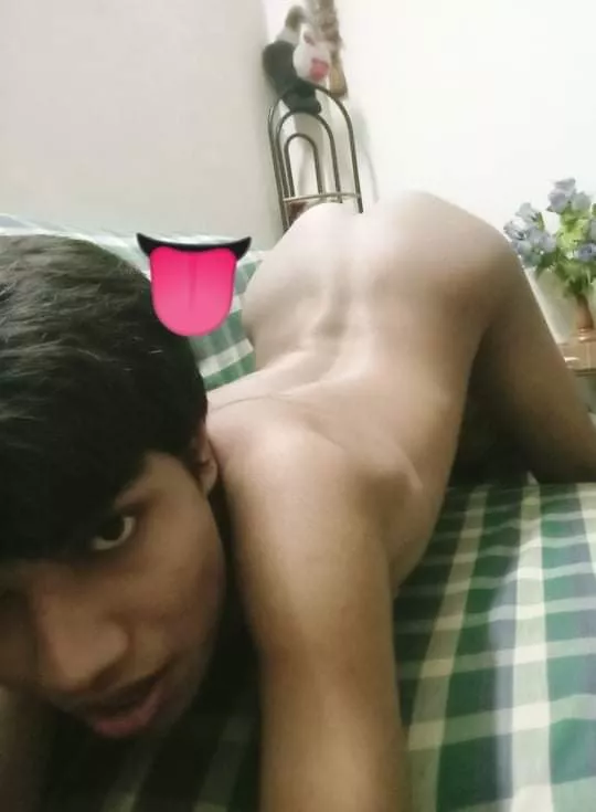 Would you bang me? posted by hotflatass