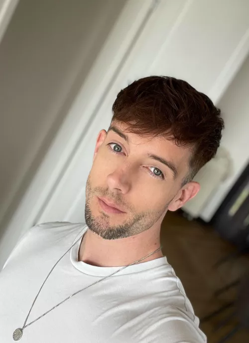 Would you believe these Big Blue Eyes? by Brammsterr